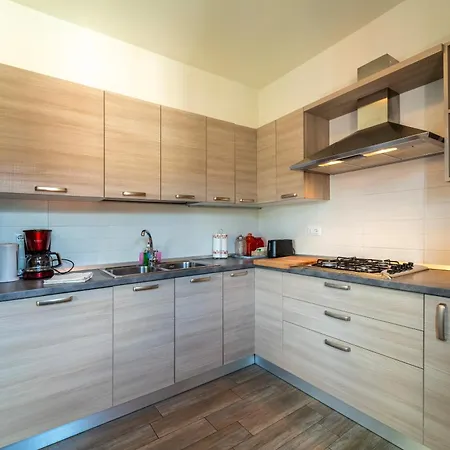 Casa Giulia By Wonderful Italy Лезено